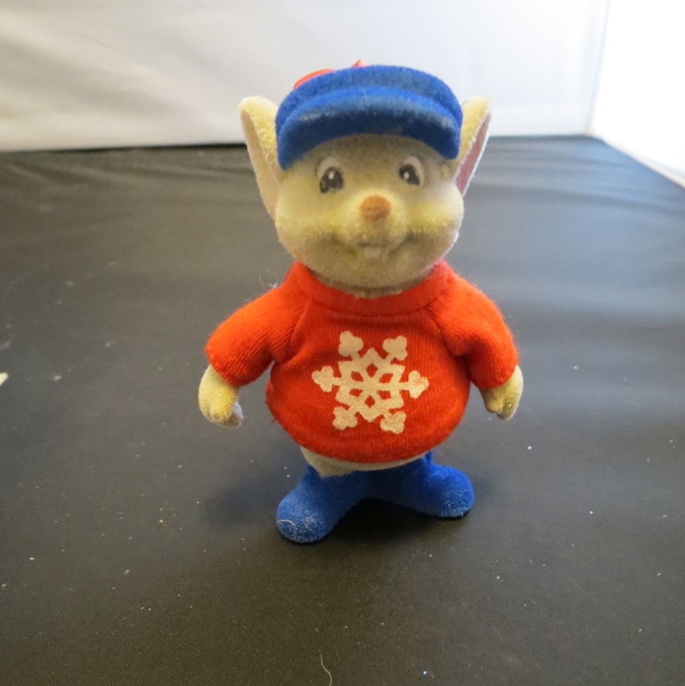 1990 Disney Rescuers Down Under Bernard Flocked Ornament With Box